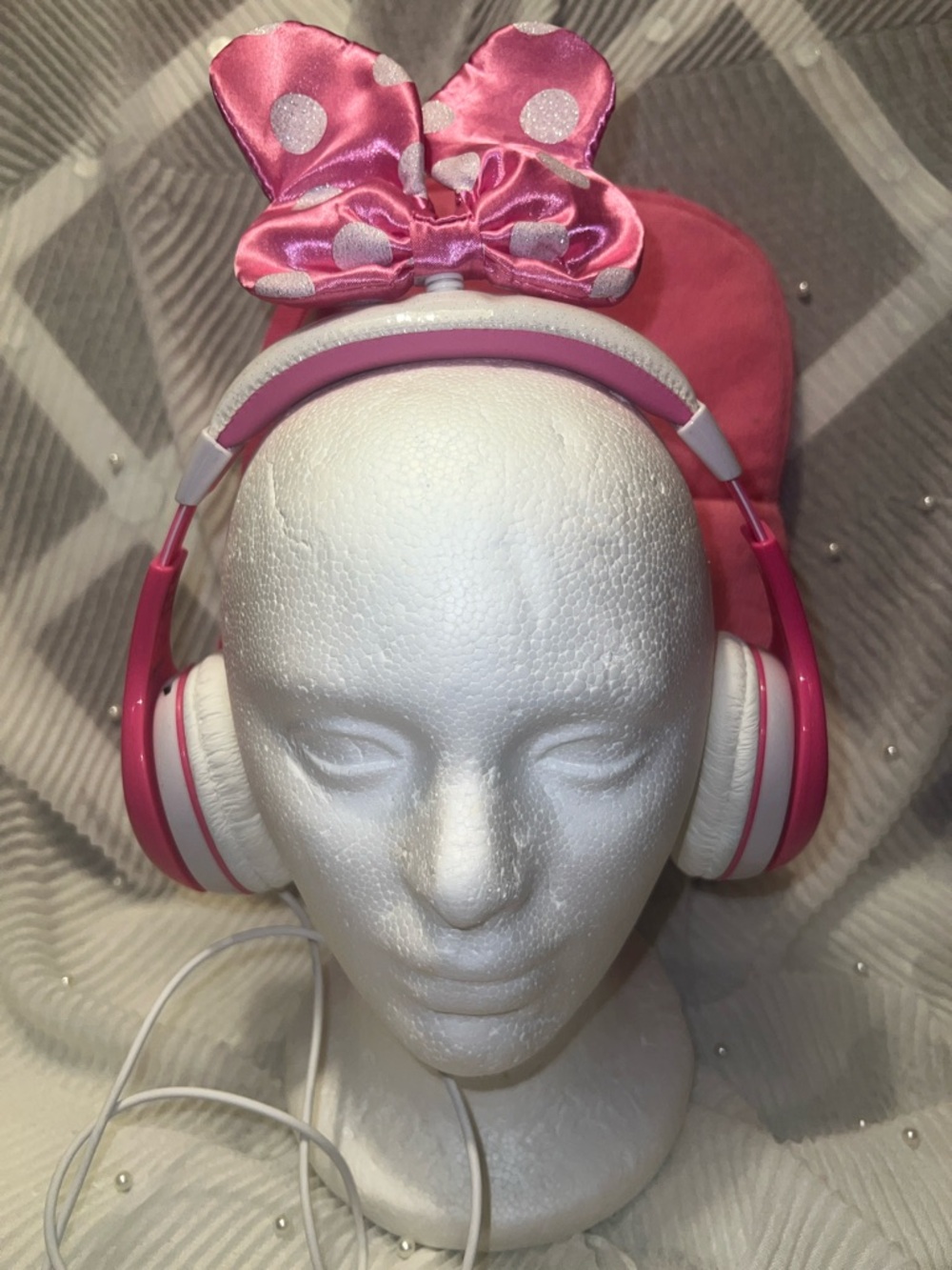 Pink Kids Over-Ear Headphones with Built-In Bow